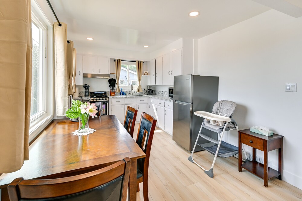 Sunny San Diego Home w/ Private Yard & Grill!
