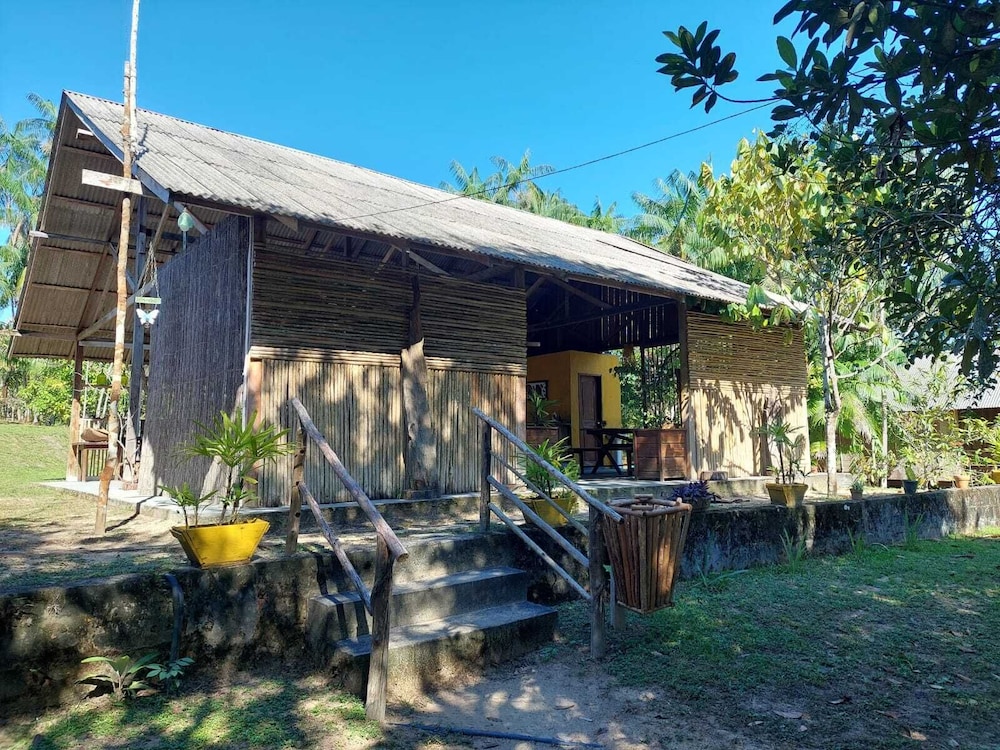 Ponta Poranga Jungle Lodge view 5