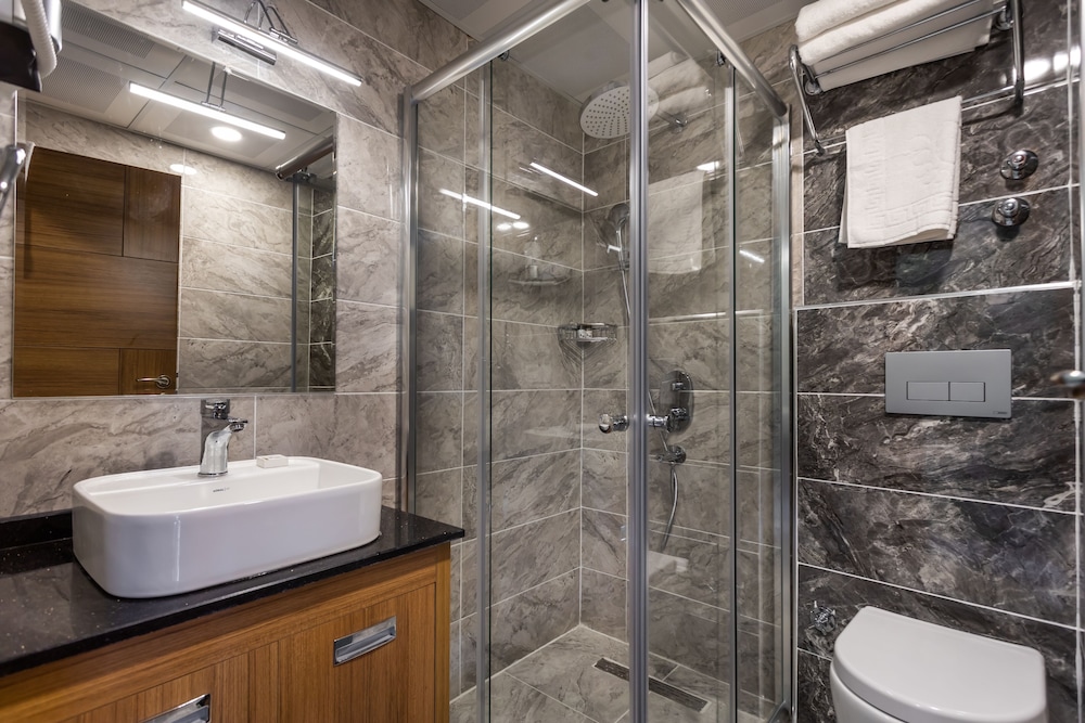 Mogons Exclusive Hotel - Image 72