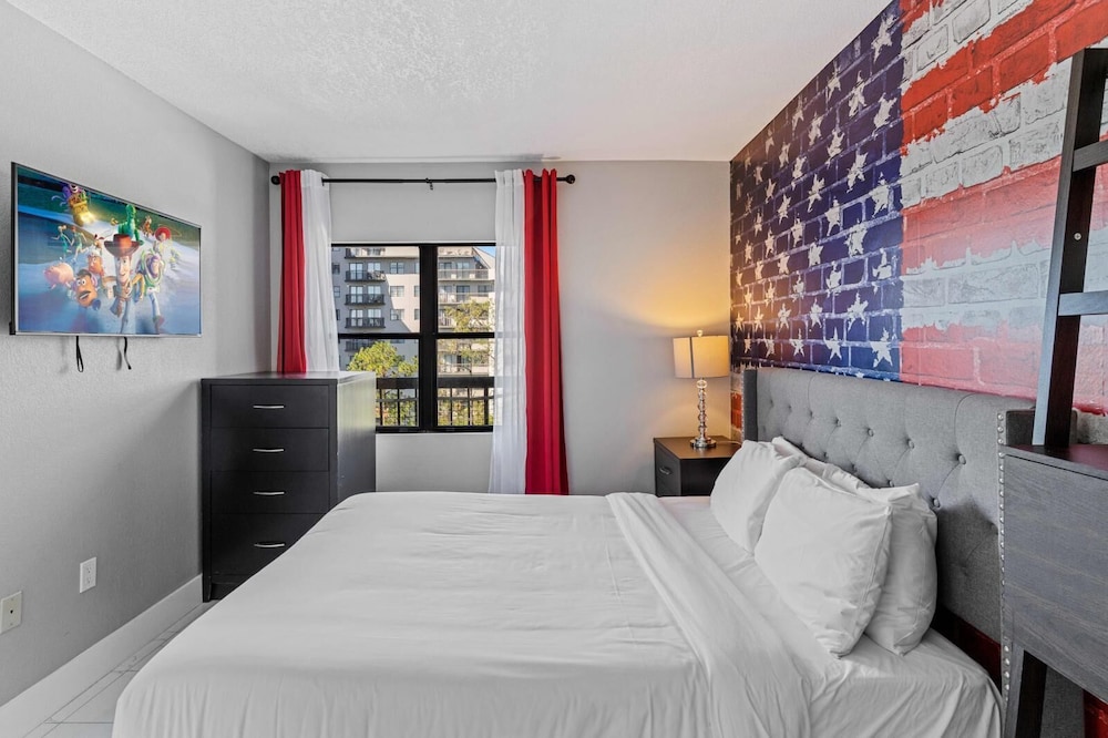 Enclave Swanky