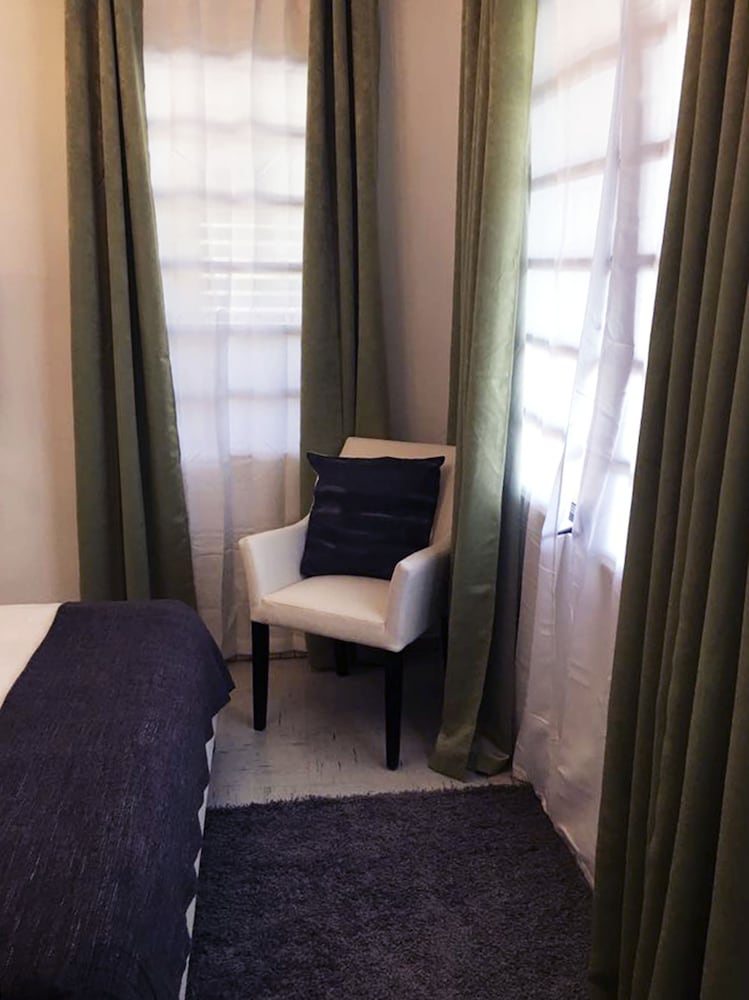 Aibonito Hotel 204