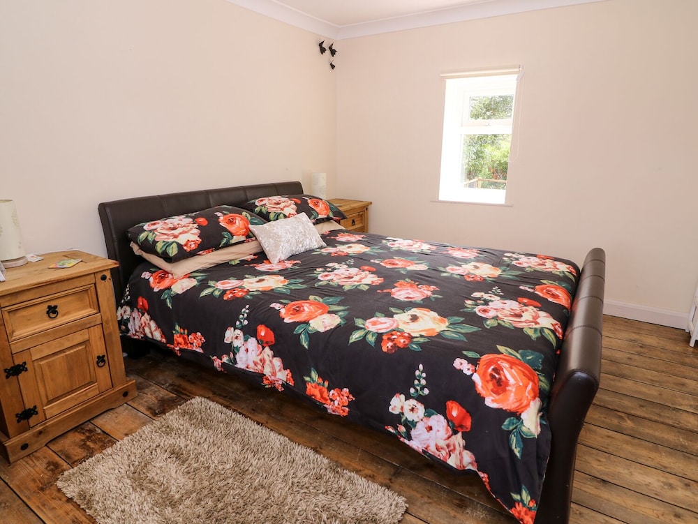 Cozy Cwtch Cottage