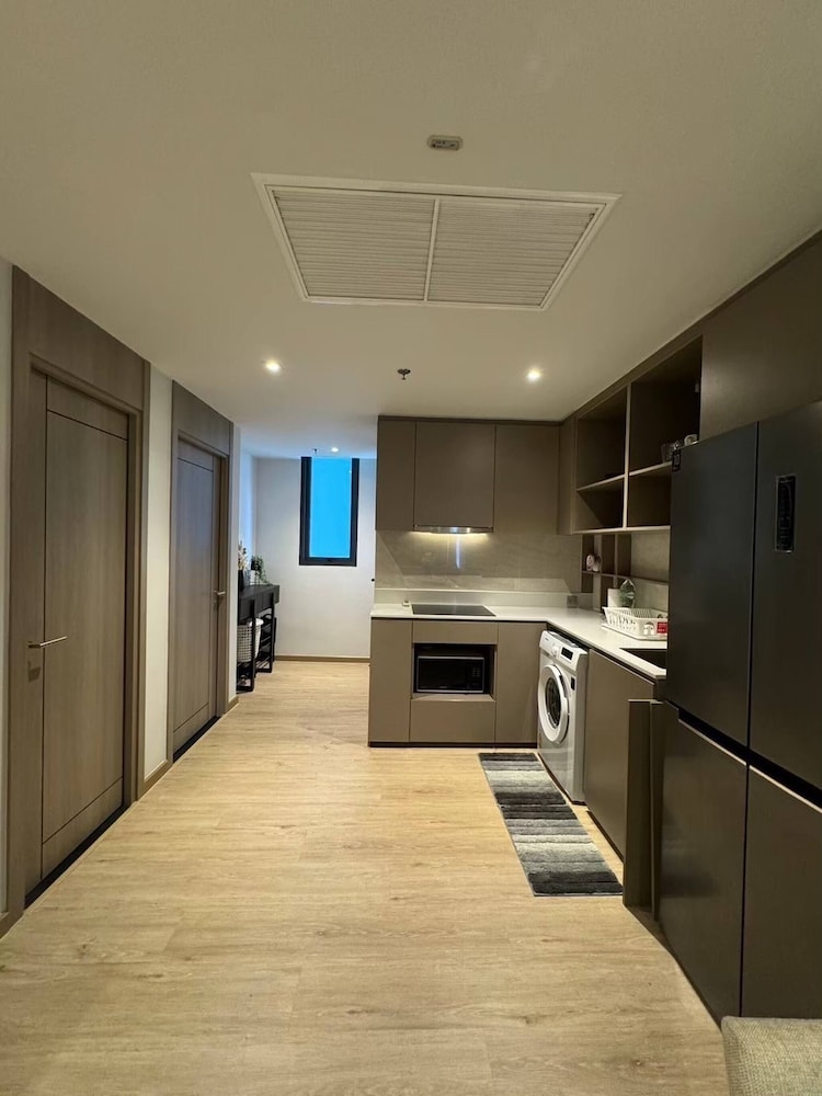 Sea View 2 Bed Room Luxury - Perfect Location