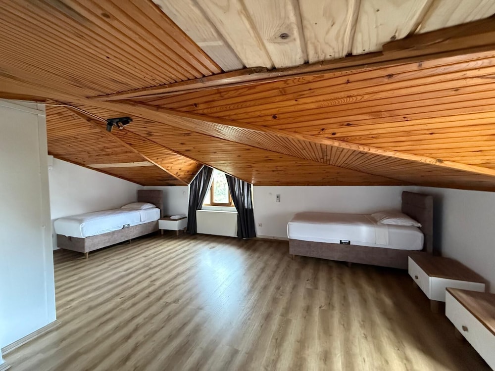 Mete 3 Villa
