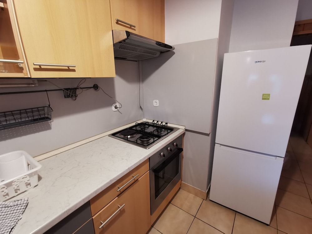 Apartment for four with free parking view 3