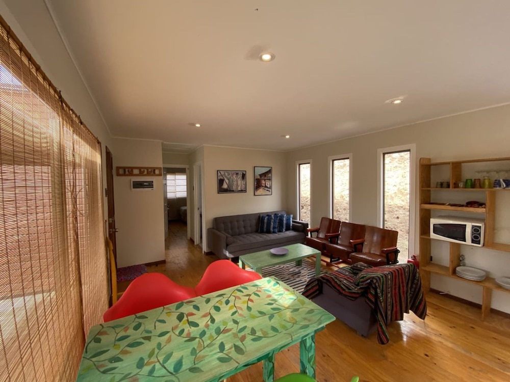 Girasol Cabin BBQ Kitchen Parking Shared Pool