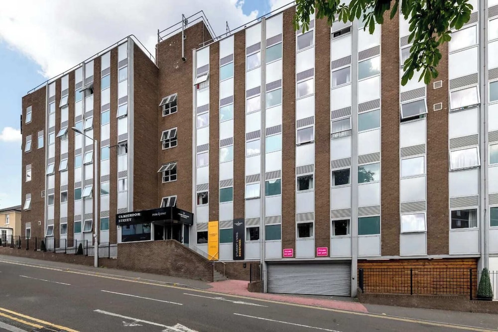 Student Only Clarendon Street