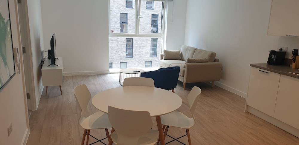Quay Apartments Exchange Quay view 4