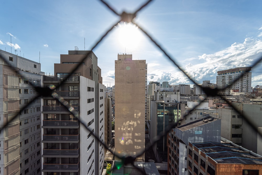 Setin Downtown Genebra by Viva - Apartamentos completos na Bela Vista com piscina