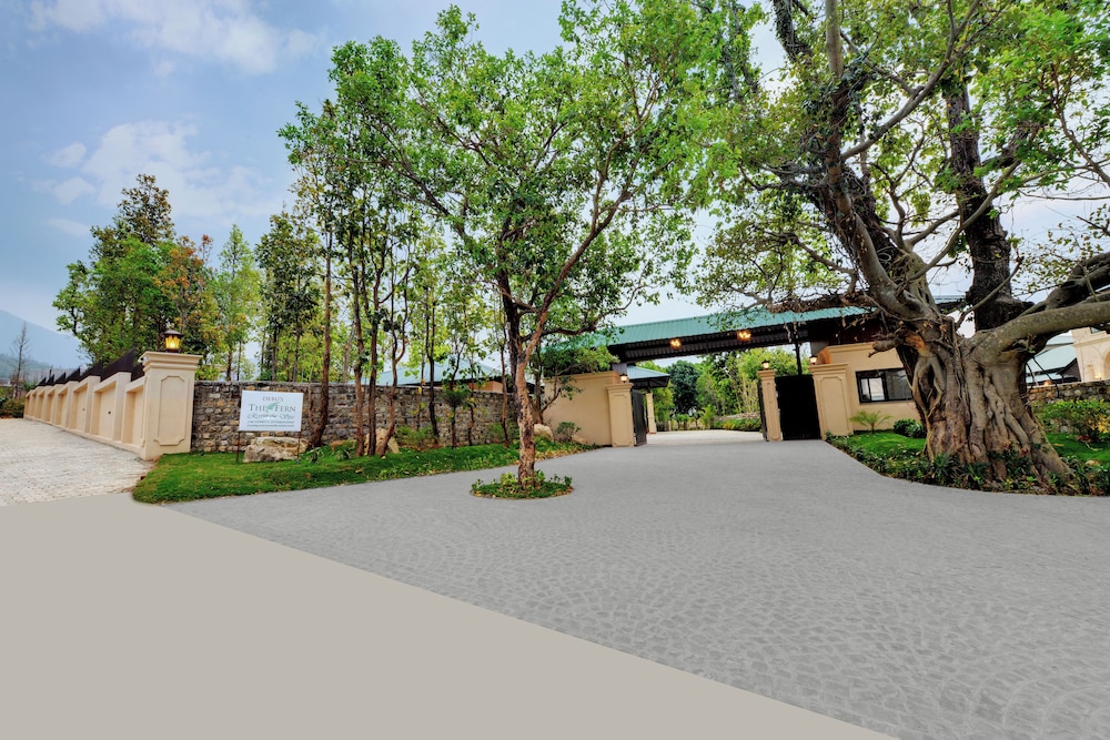 Debu's The Fern Resort & Spa Jim Corbett, Series by Marriott