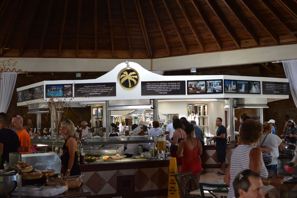 Lifestyle Royal Suites - Property Image 32