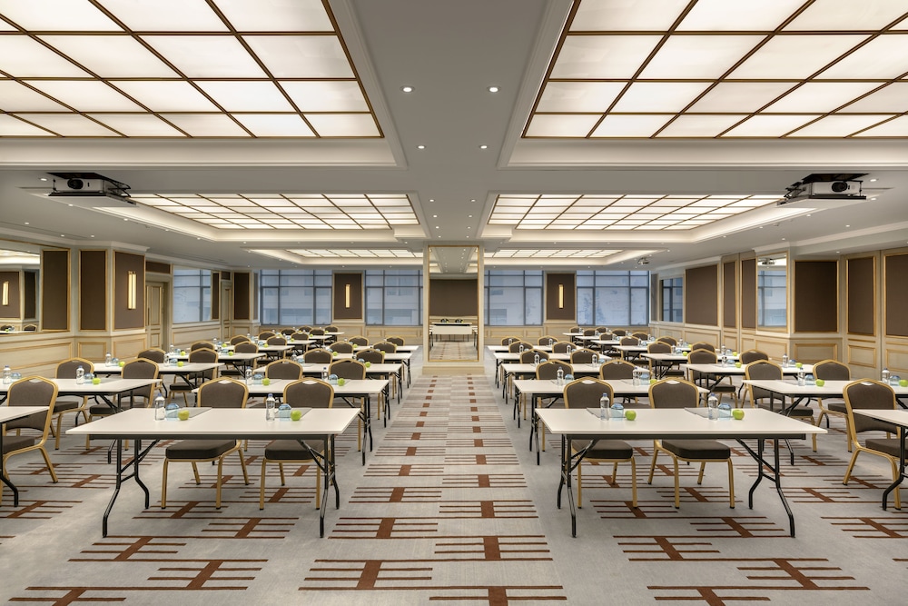 Barcelo İstanbul - Image 48