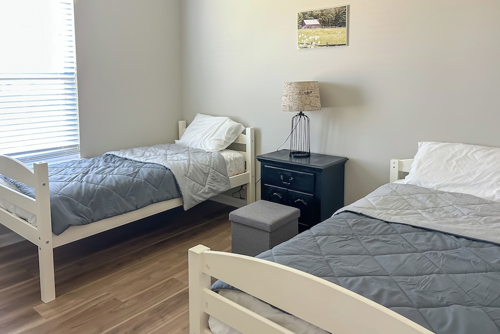 Family Getaway Near Lake Hartwell + Tugaloo Trails