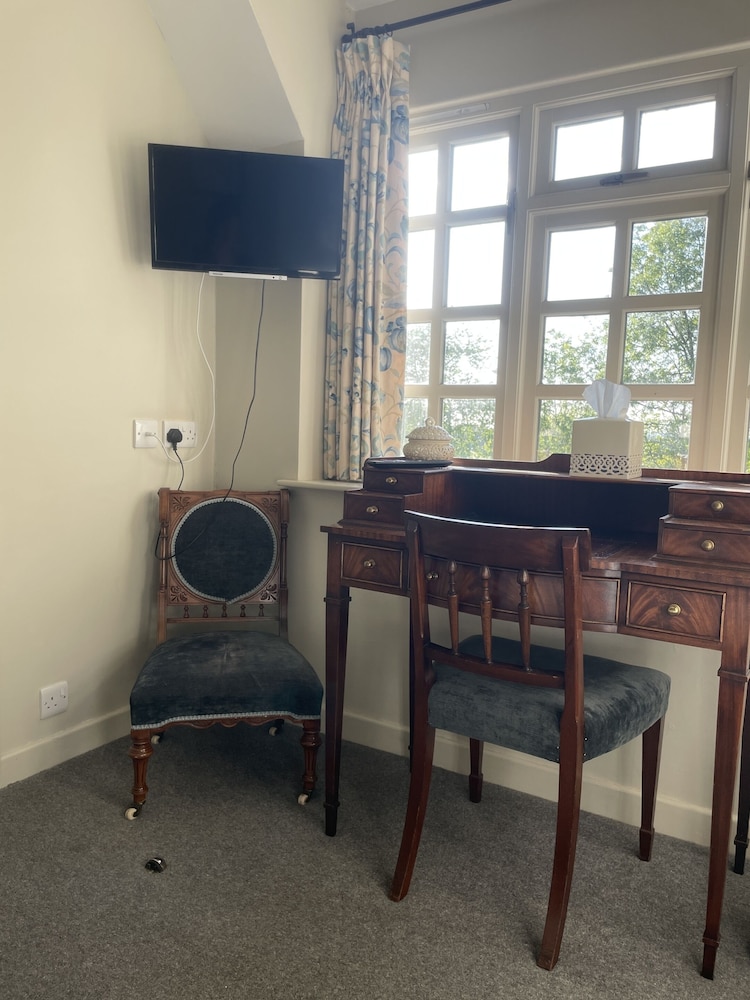 Redlynch Lodge