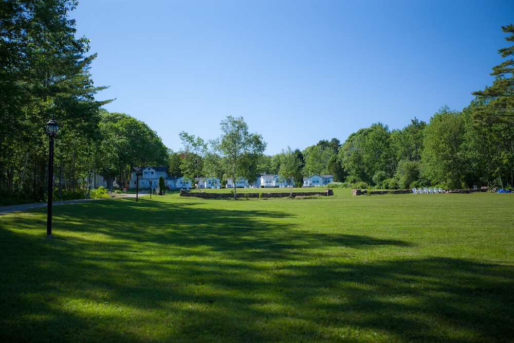 Glenmoor By the Sea