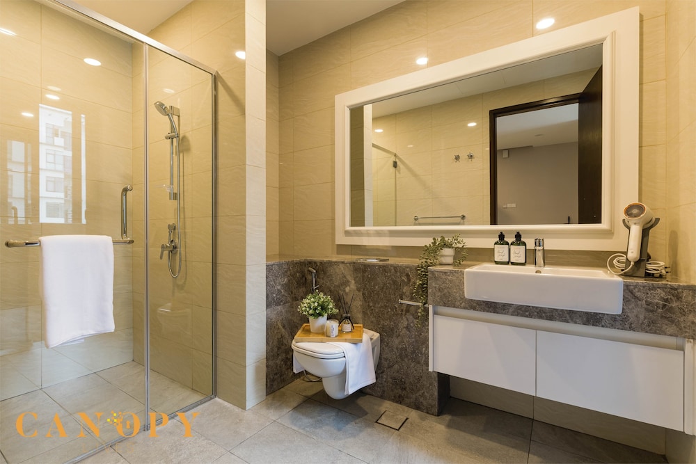 The Manor Serviced Residence by Canopy Lives