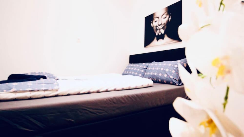 Cozy 5BR Apt 10min Walk to Augarten