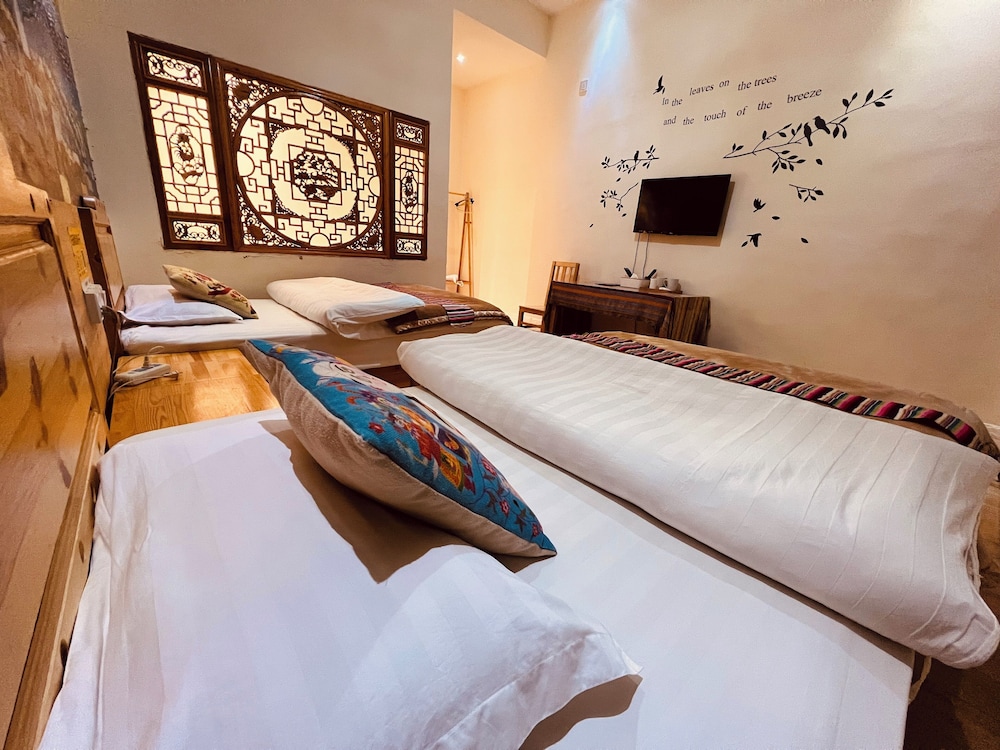 ShangriLa chudengshuo homestay