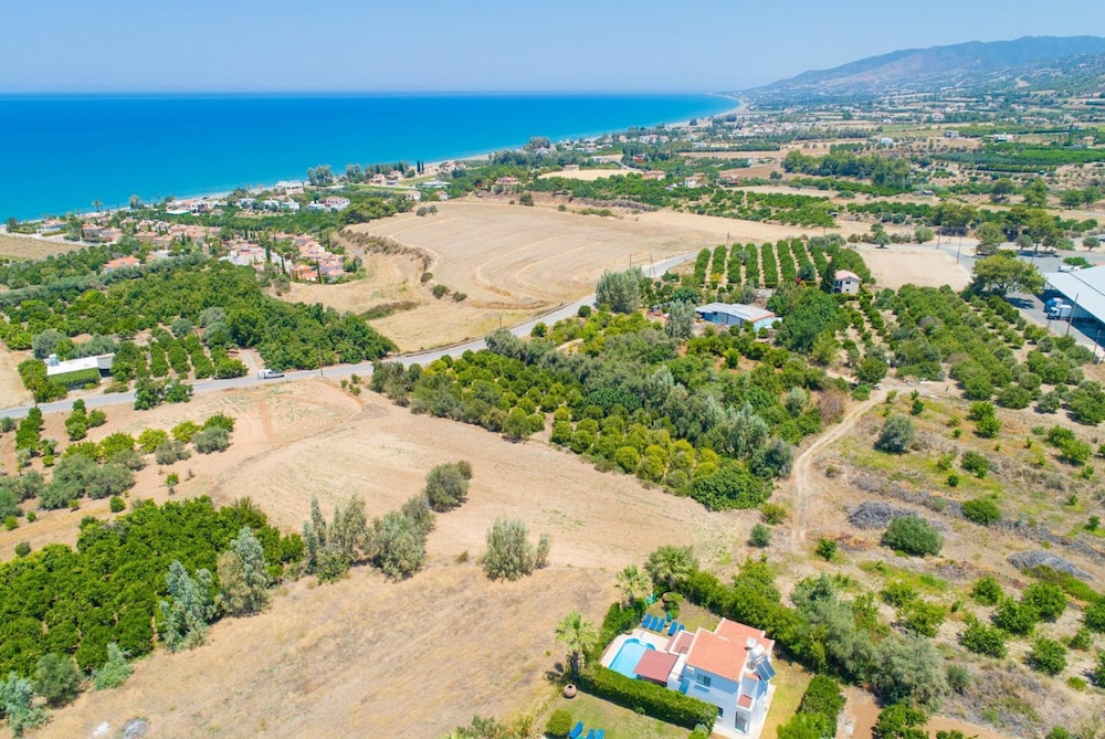Villa Aristotelis in Argaka