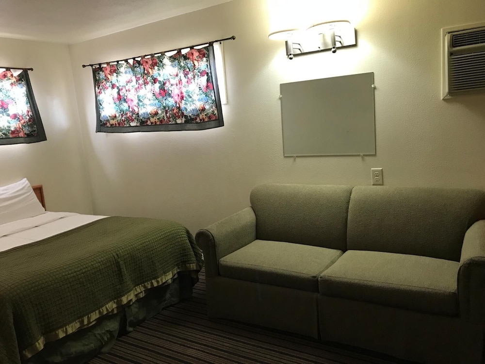 Blue Mountain Hotel
