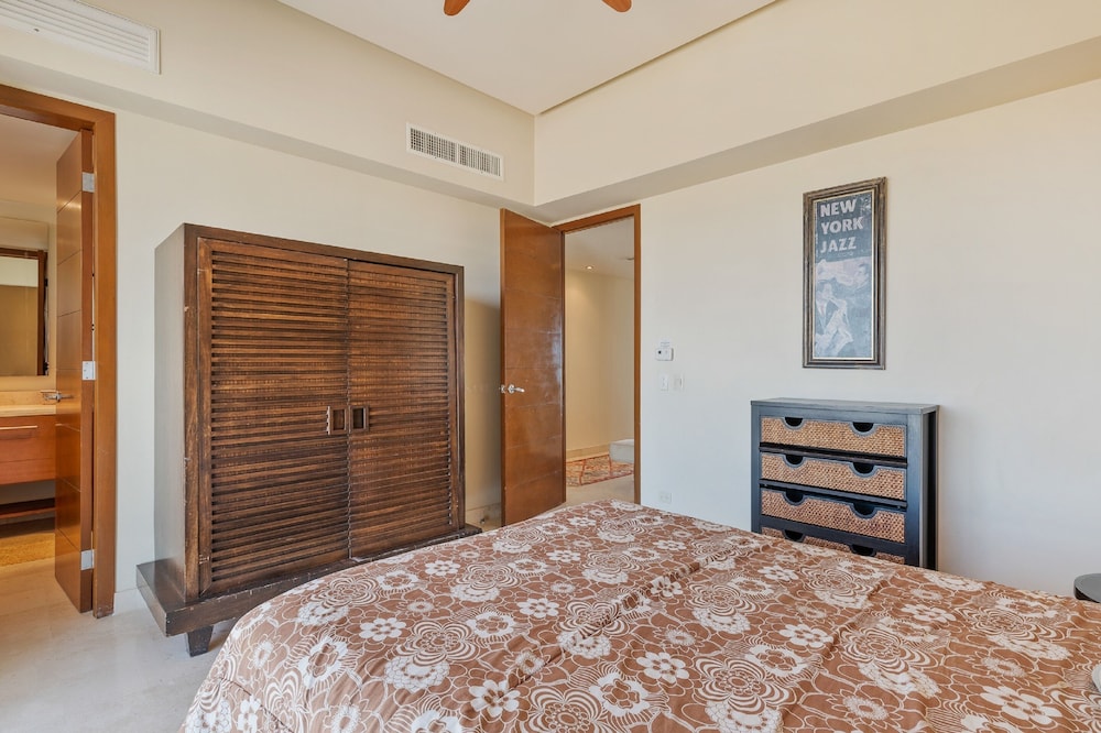 Encanto Living 0504 -2BR by Kivoya