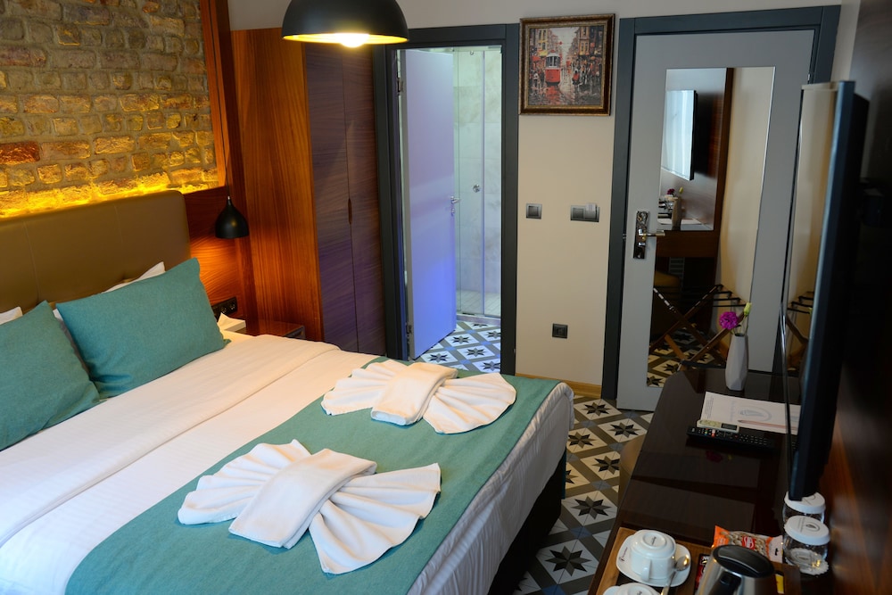 Pera Luna Residence - Özel Sınıf - Image 41