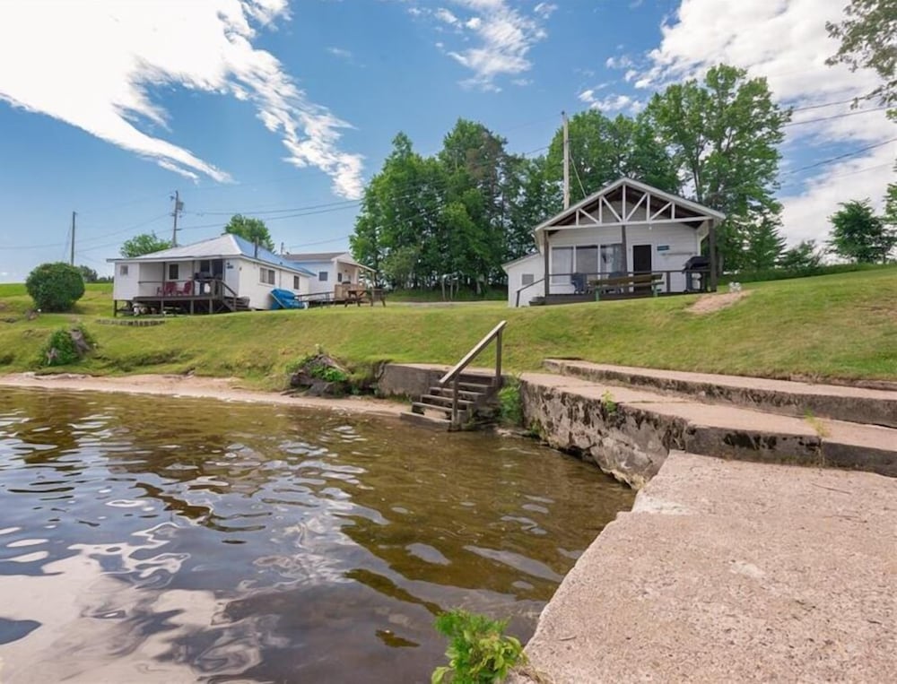 Minnehaha Camp Resort