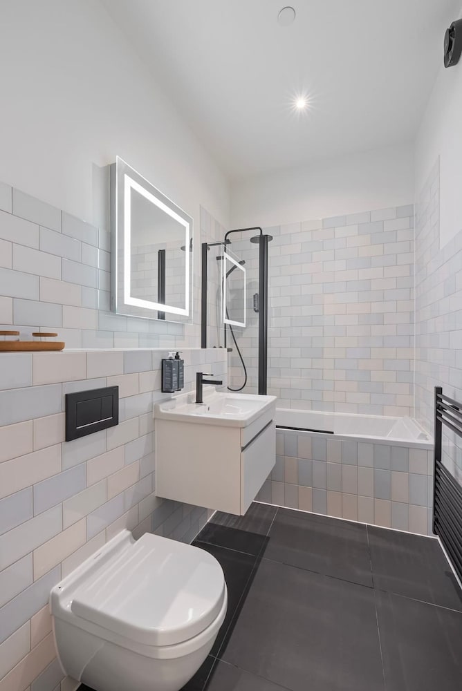 Lovely 1 Bedroom Flat in the Heart of London