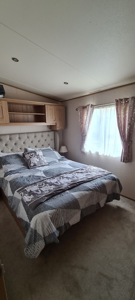KMH Caravan Holidays