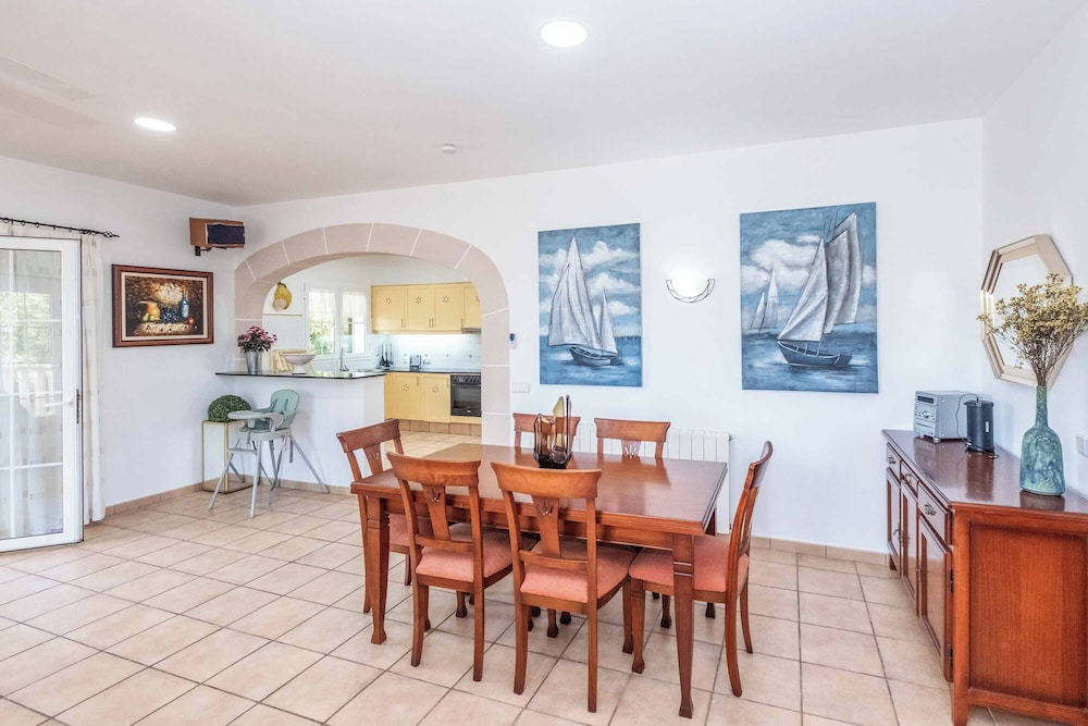 Villa Alaris