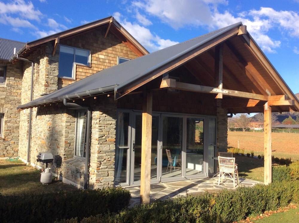 Golf Course Road Chalets — photo 20