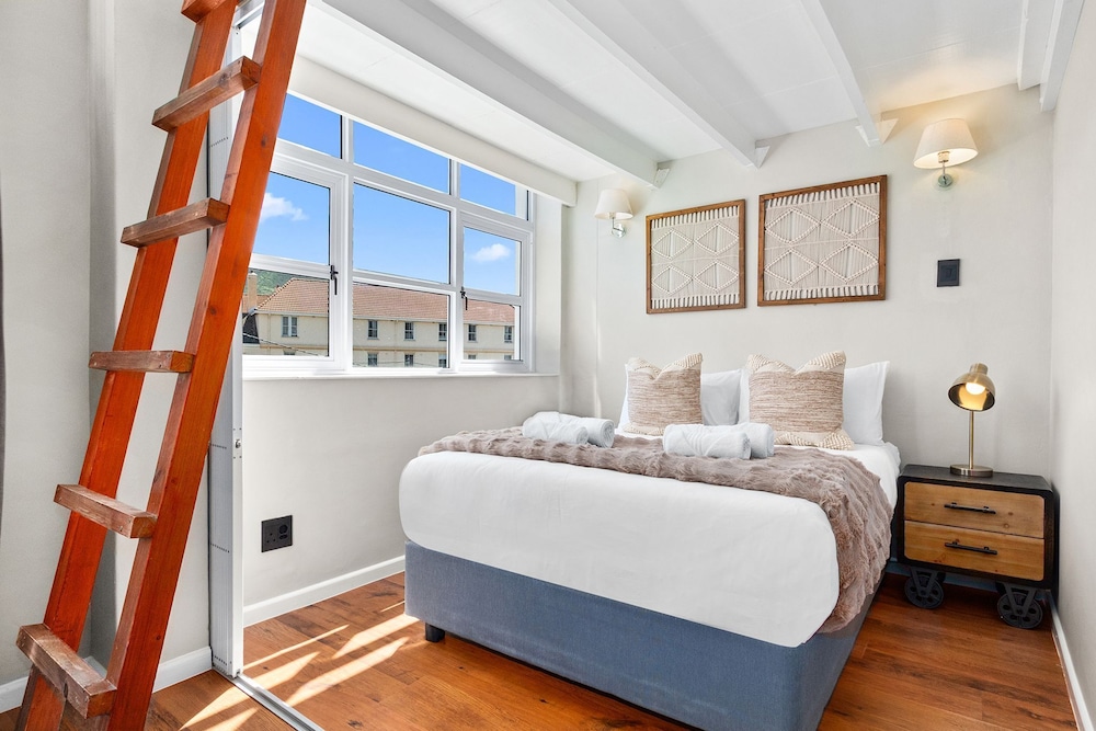 Gardens Loft Studio