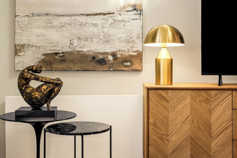 Your Apartment - Liverpool Street