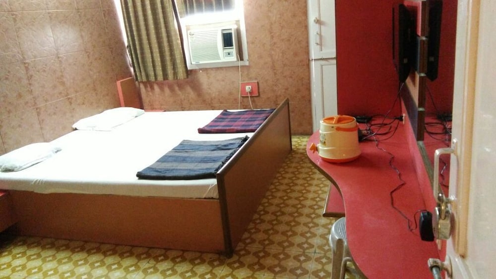 Hotel Meera
