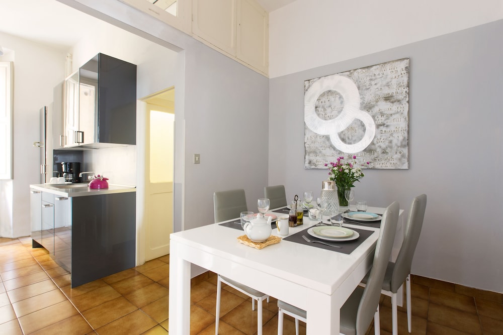 Rome Accommodation - Villa Medici