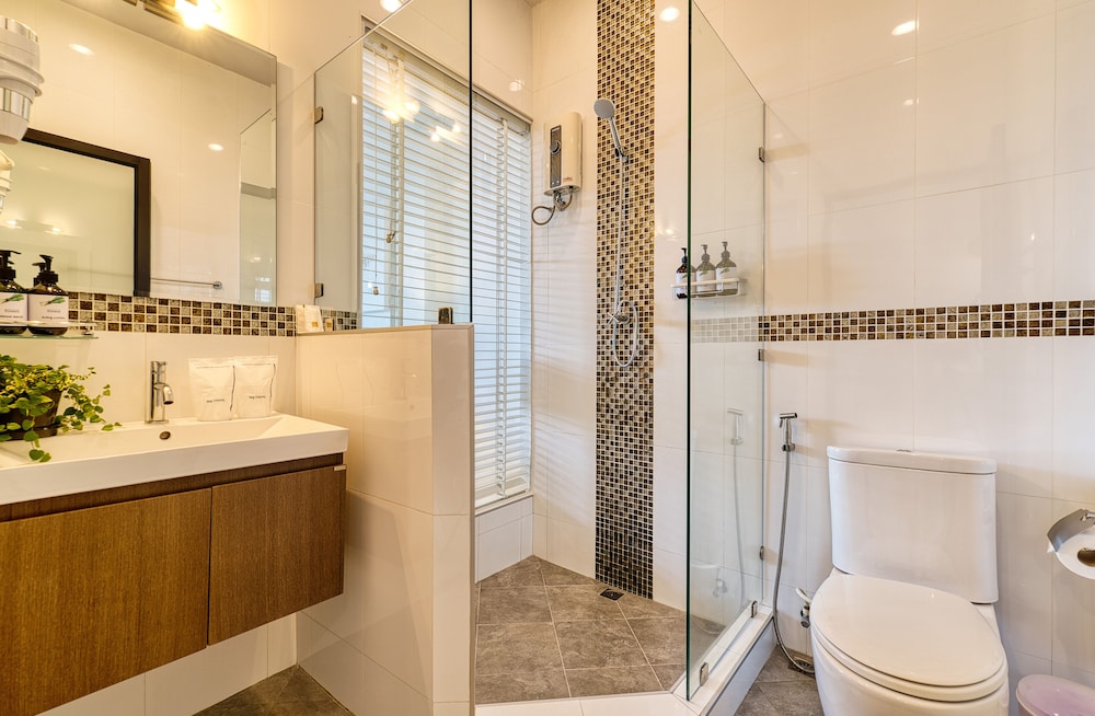 Baan Rawee Apartments