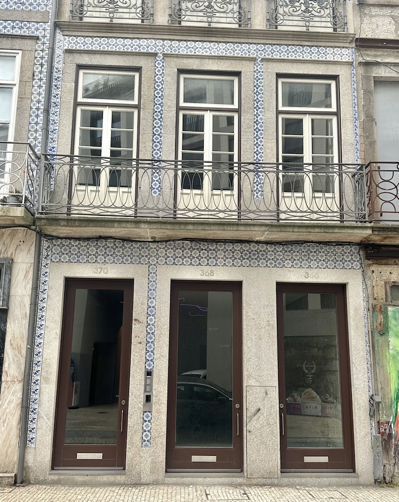 Collection 1A in Oporto