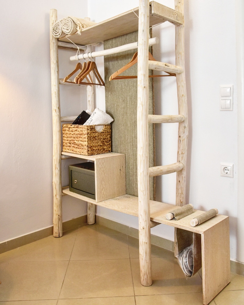Angelos Design Suites