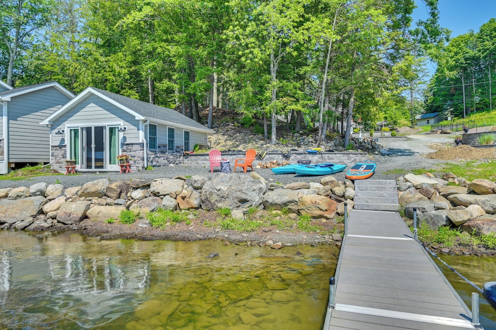 Crooked Lake Escape Near Skiing, Farms & Festivals
