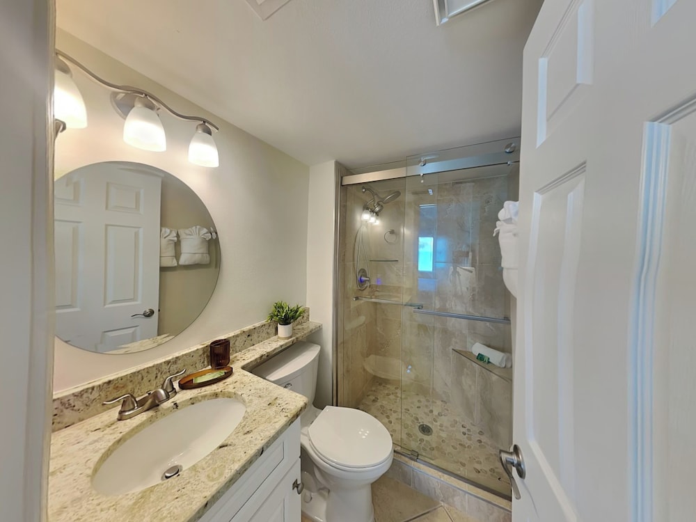 Seaside 2 by Distinctive Beach Rentals
