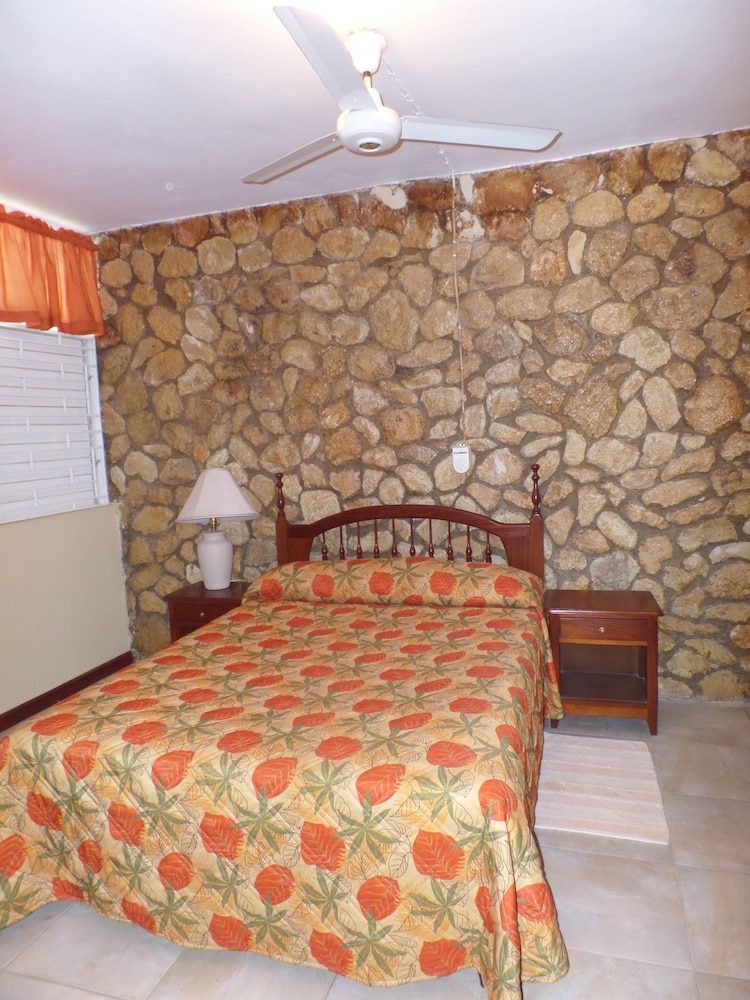 Miramar Villa