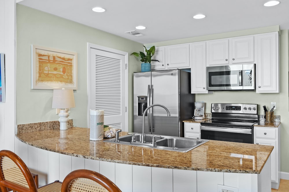 Splash Beach Resort by Panhandle Getaways