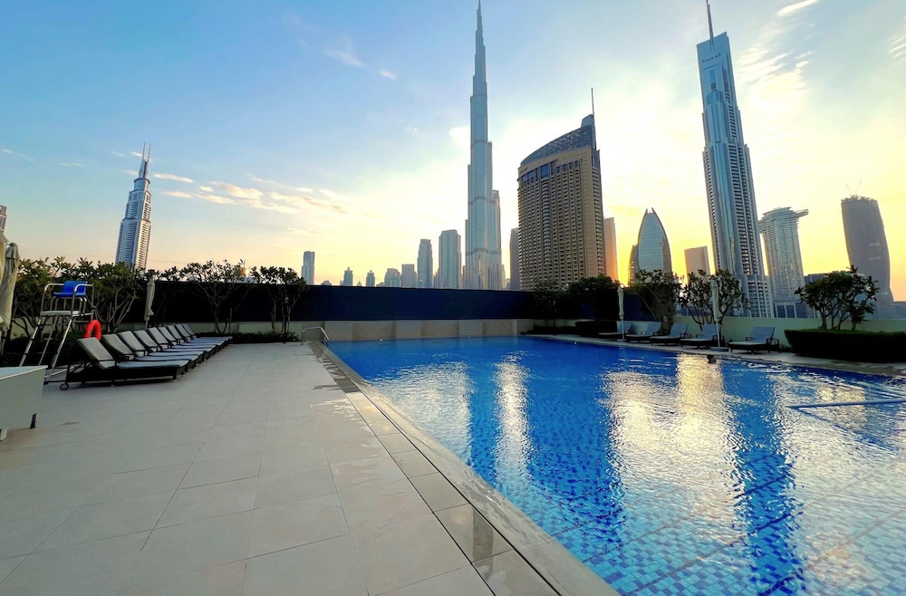 Downtown Escape Lush 2BR w Burj Khalifa View