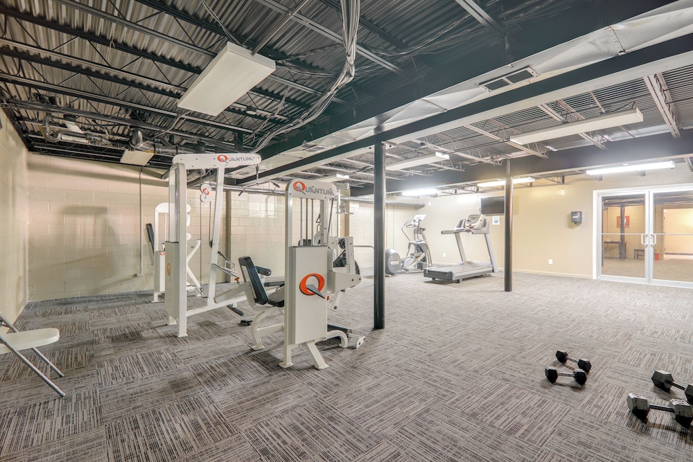 1 Mi to Dtwn & Uga: Condo w/ Pool in Athens!