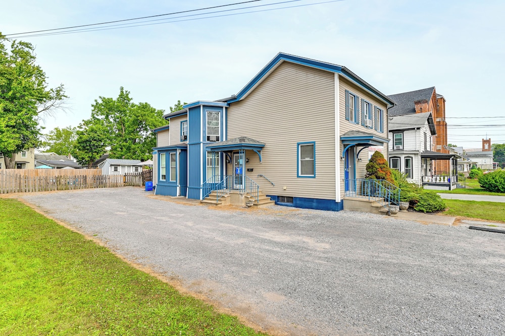 Near Cayuga Wine Trail: Family Retreat w/ Yard!