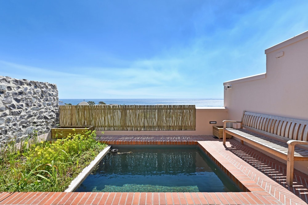 Elegant Family Home Eco Pools Sauna Views