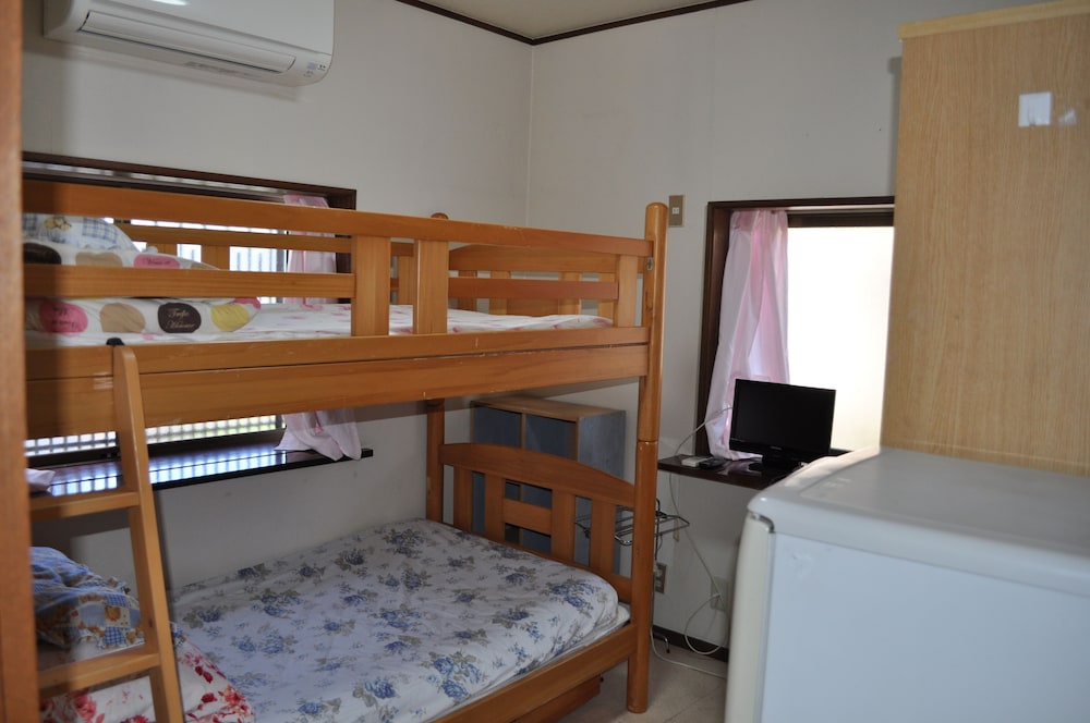 Ofu Jyoshi Kaikan 2nd Building – Caters to Women - Hostel
