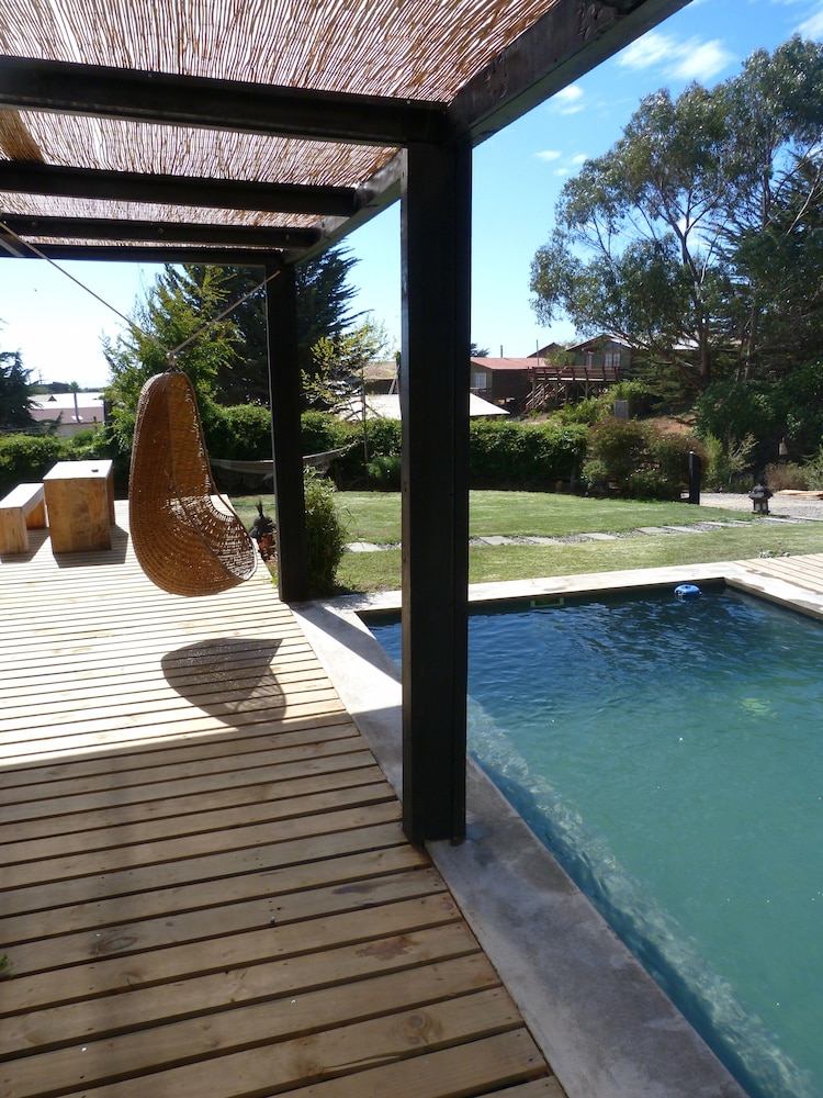 Natural Surf Lodge