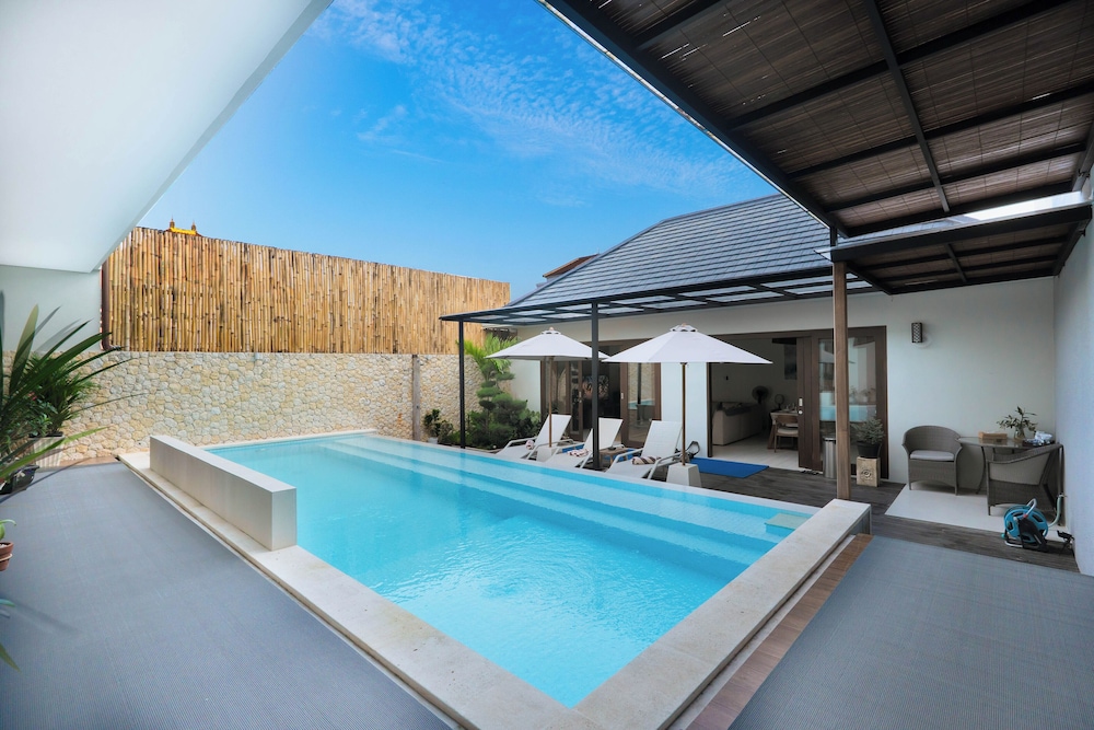 Hazel Villa Jimbaran