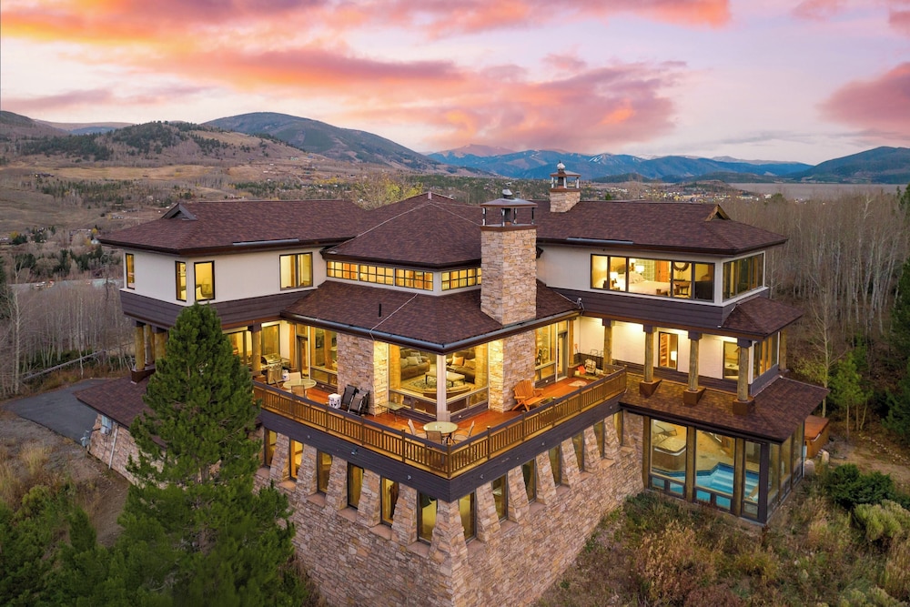 Beaver Creek Vacations - Topaz Estate by Avantstay Luxe Home, Pool  View - Property Image 1